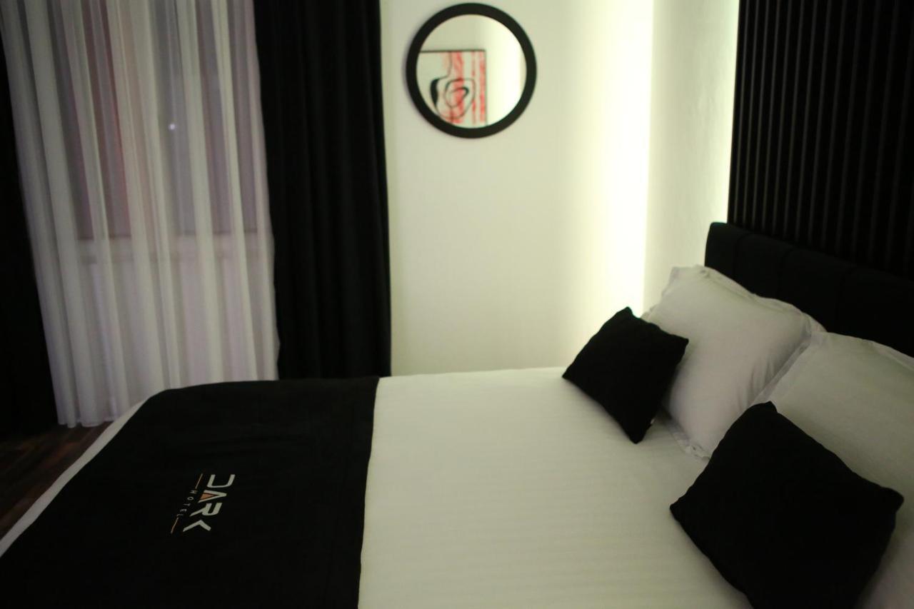 Dark Boutique Hotel Shkoze Exterior photo